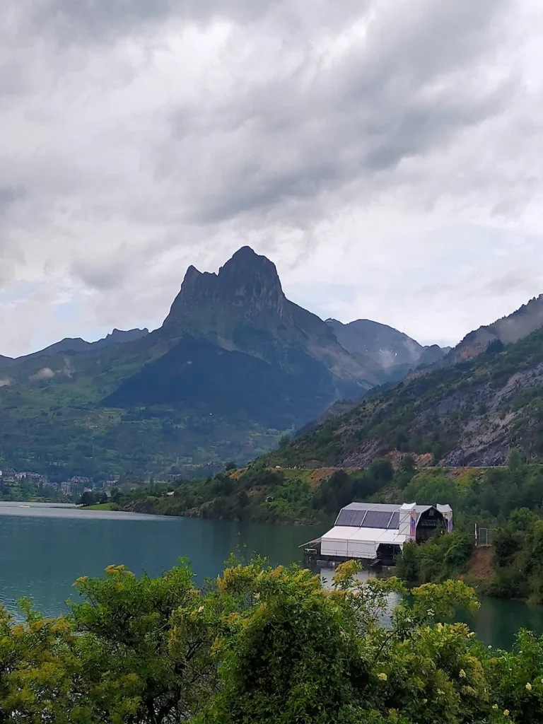 Créditos Pirineo Sur oficial (1)
